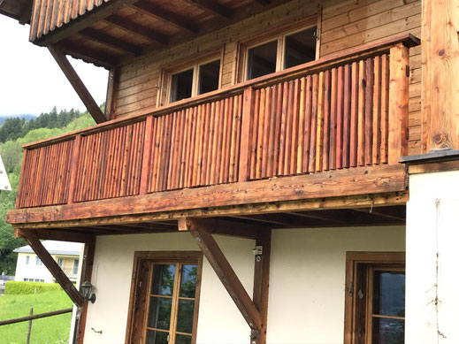 Holzfassade nach dem Strahlen
